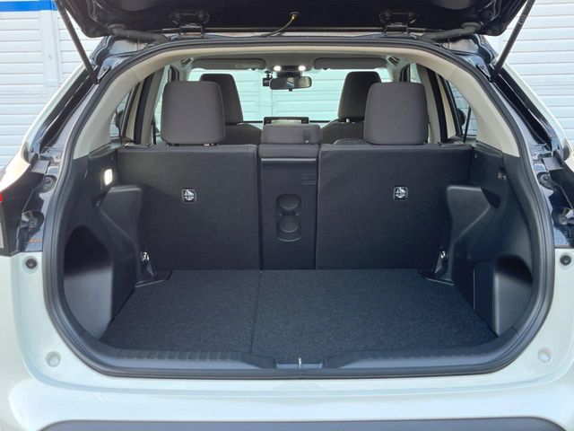 TOYOTA YARIS CROSS HYBRID 2021