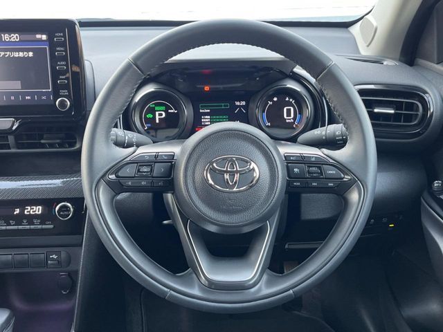 TOYOTA YARIS CROSS HYBRID 2021