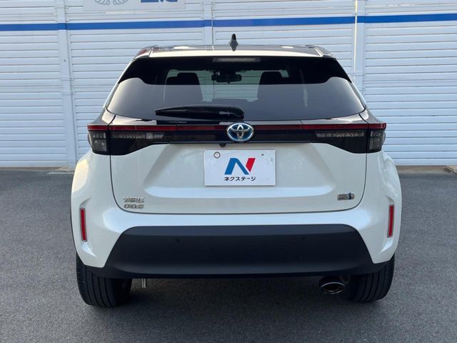 TOYOTA YARIS CROSS HYBRID 2021