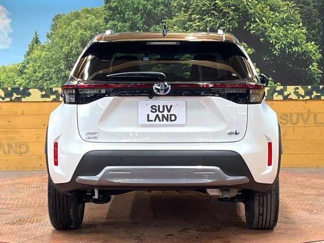 TOYOTA YARIS CROSS HYBRID 2022