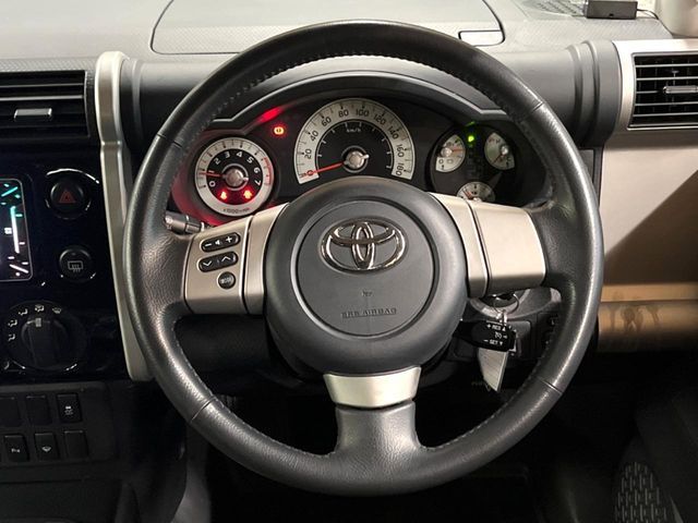 TOYOTA FJ CRUISER 4WD 2012