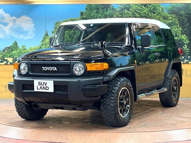 TOYOTA FJ CRUISER 4WD 2012