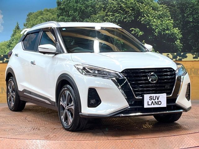 NISSAN KICKS 2020