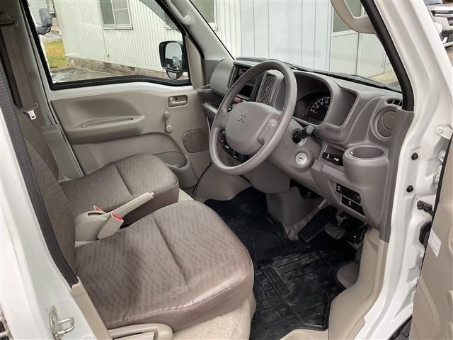 MITSUBISHI MINICAB van 2023