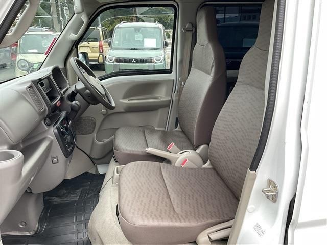 MITSUBISHI MINICAB van 2023