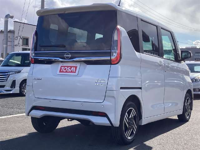 NISSAN ROOX 4WD 2023