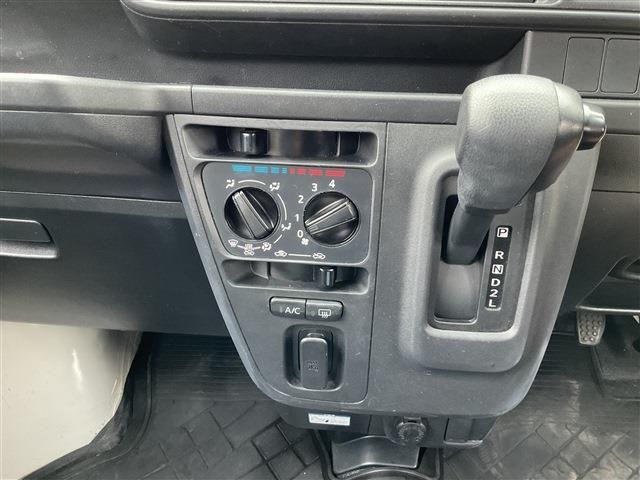 DAIHATSU HIJET CARGO 2019