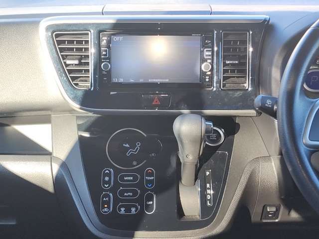 NISSAN DAYZ ROOX 4WD 2017