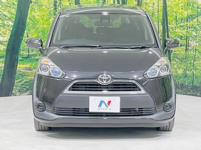 TOYOTA SIENTA 2017