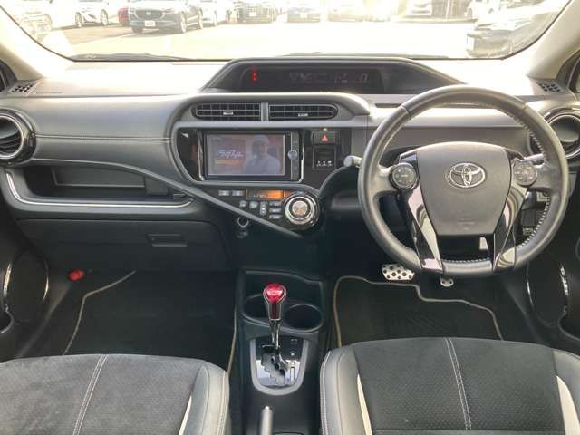 TOYOTA AQUA 2014