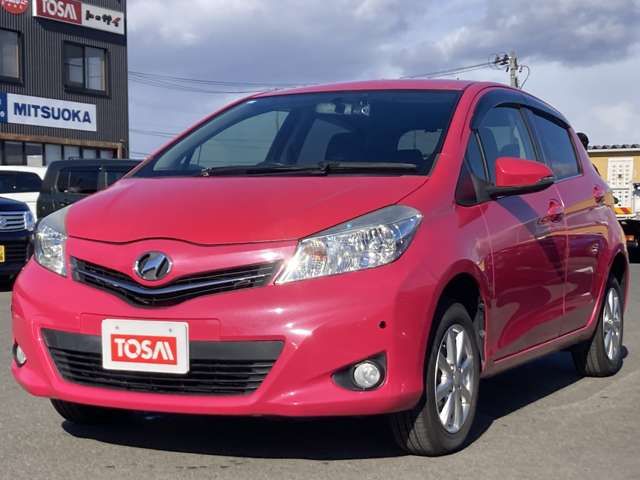 TOYOTA VITZ  4WD 2012