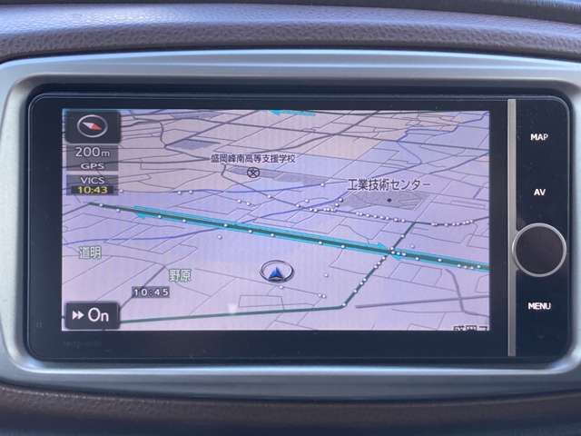 TOYOTA VITZ  4WD 2012