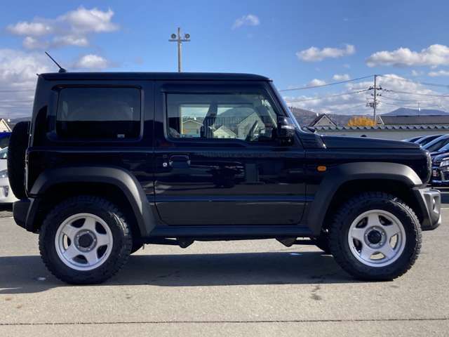 SUZUKI JIMNY SIERRA 2023