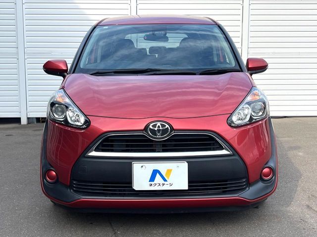TOYOTA SIENTA 2016