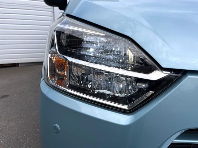 TOYOTA PIXIS EPOCH 2018