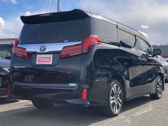 TOYOTA ALPHARD 4WD 2021