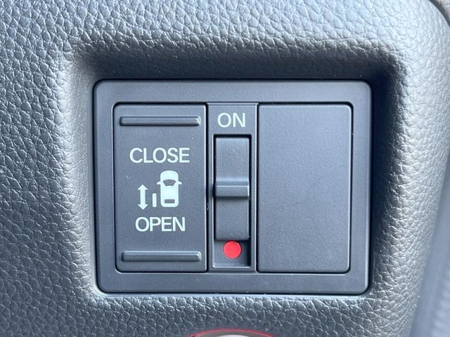 HONDA N BOX CUSTOM 2018