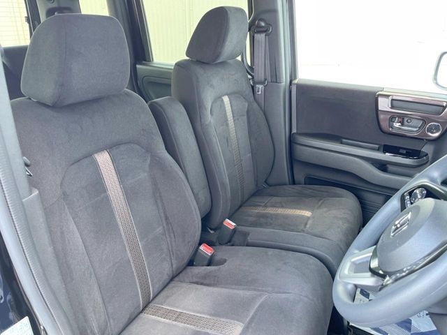 HONDA N BOX CUSTOM 2018