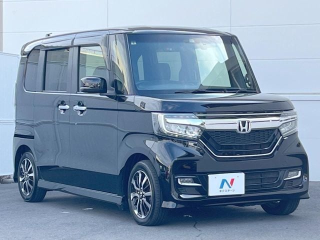 HONDA N BOX CUSTOM 2018