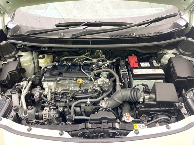 TOYOTA YARIS CROSS 2025