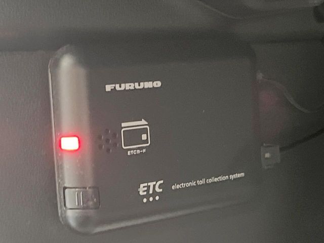 TOYOTA PIXIS SPACE 2015