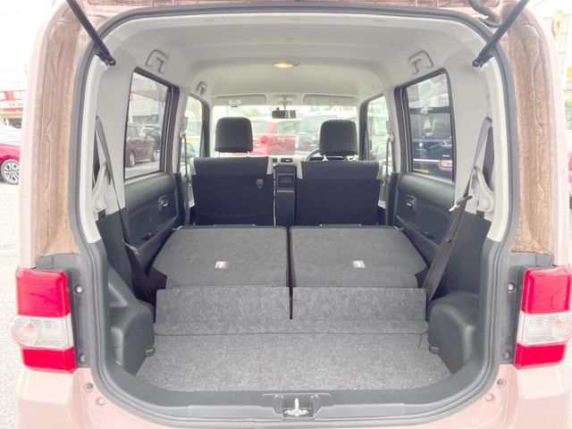 TOYOTA PIXIS SPACE 2015