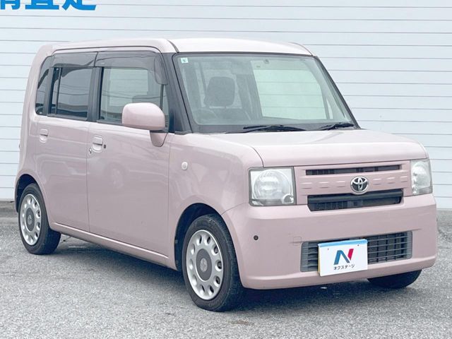 TOYOTA PIXIS SPACE 2015
