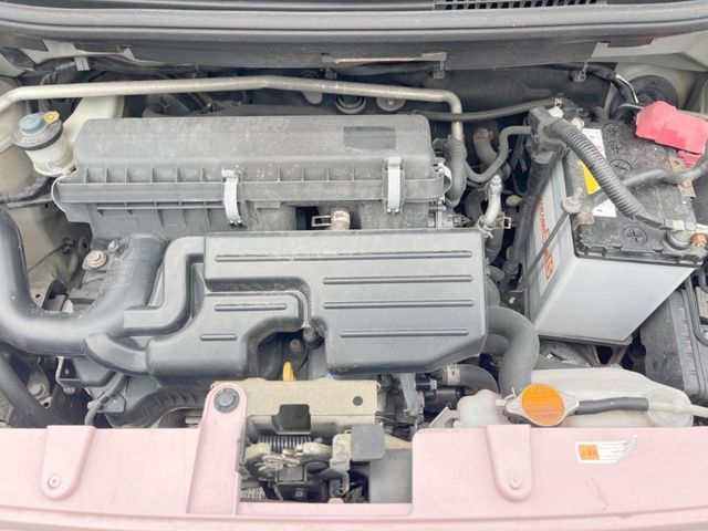 TOYOTA PIXIS SPACE 2015