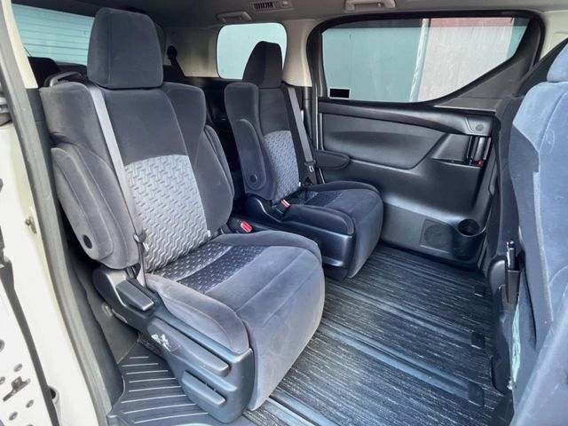 TOYOTA VELLFIRE 2017