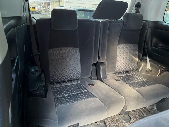 TOYOTA VELLFIRE 2017