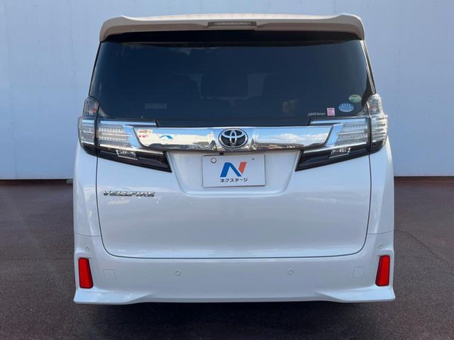 TOYOTA VELLFIRE 2017