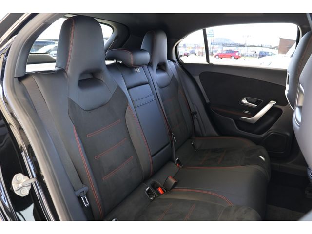 MERCEDES BENZ MERCEDES BENZ A class 2018