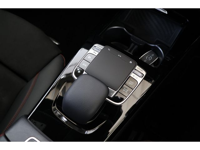 MERCEDES BENZ MERCEDES BENZ A class 2020