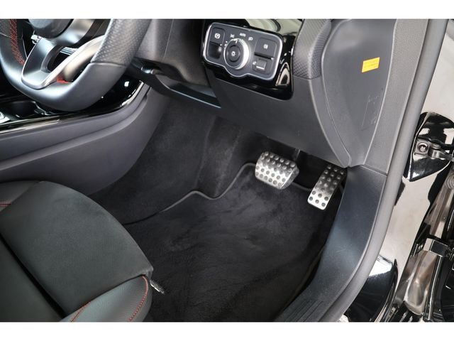 MERCEDES BENZ MERCEDES BENZ A class 2020