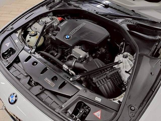 BMW BMW 5series sedan 2013