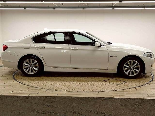 BMW BMW 5series sedan 2013