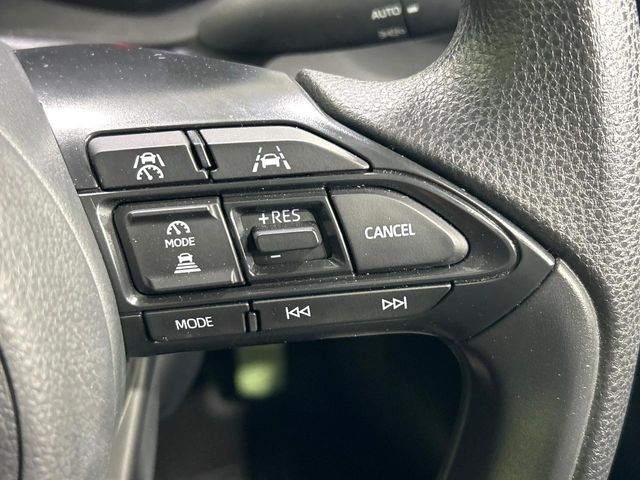 TOYOTA YARIS CROSS 2025