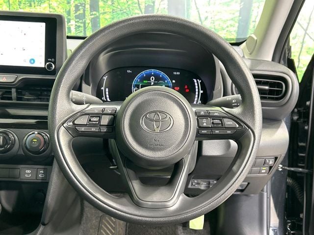 TOYOTA YARIS CROSS 2025