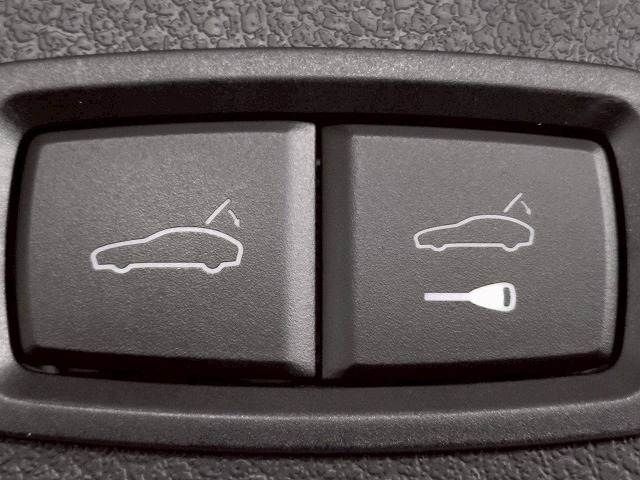 PORSCHE PORSCHE Macan 2021