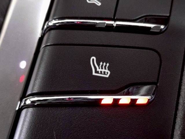 PORSCHE PORSCHE Macan 2021