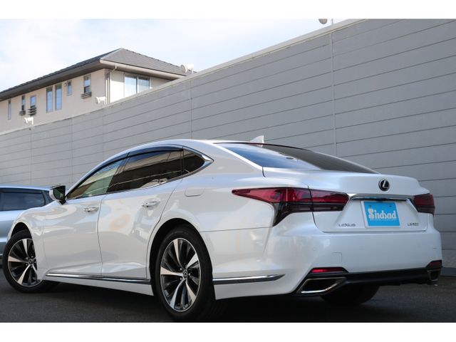 TOYOTA LEXUS LS500 2020