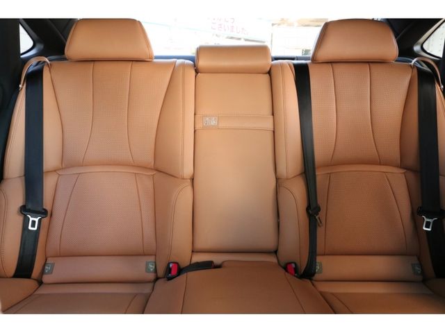 TOYOTA LEXUS LS500 2020