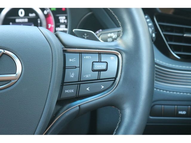 TOYOTA LEXUS LS500 2020