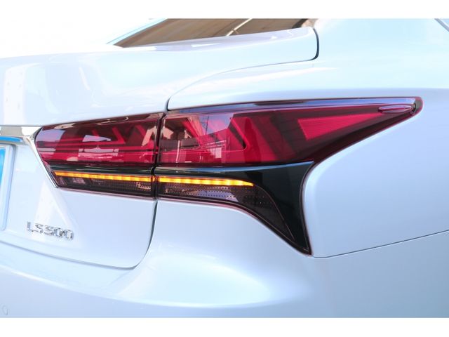 TOYOTA LEXUS LS500 2020