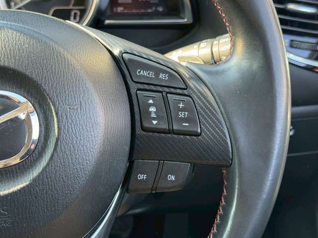 MAZDA AXELA SPORTS 2016