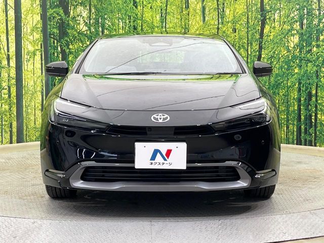 TOYOTA PRIUS 4WD 2024