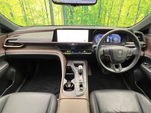 TOYOTA CROWN CROSSOVER 2023