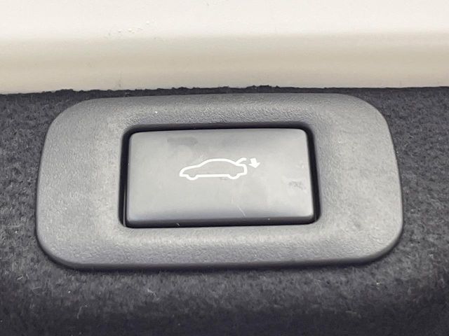 TOYOTA CROWN CROSSOVER 2023