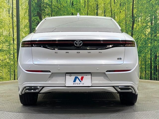 TOYOTA CROWN CROSSOVER 2023