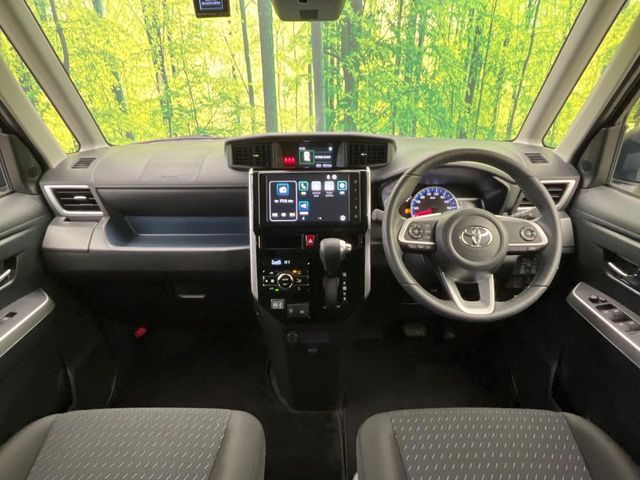 TOYOTA ROOMY 2023
